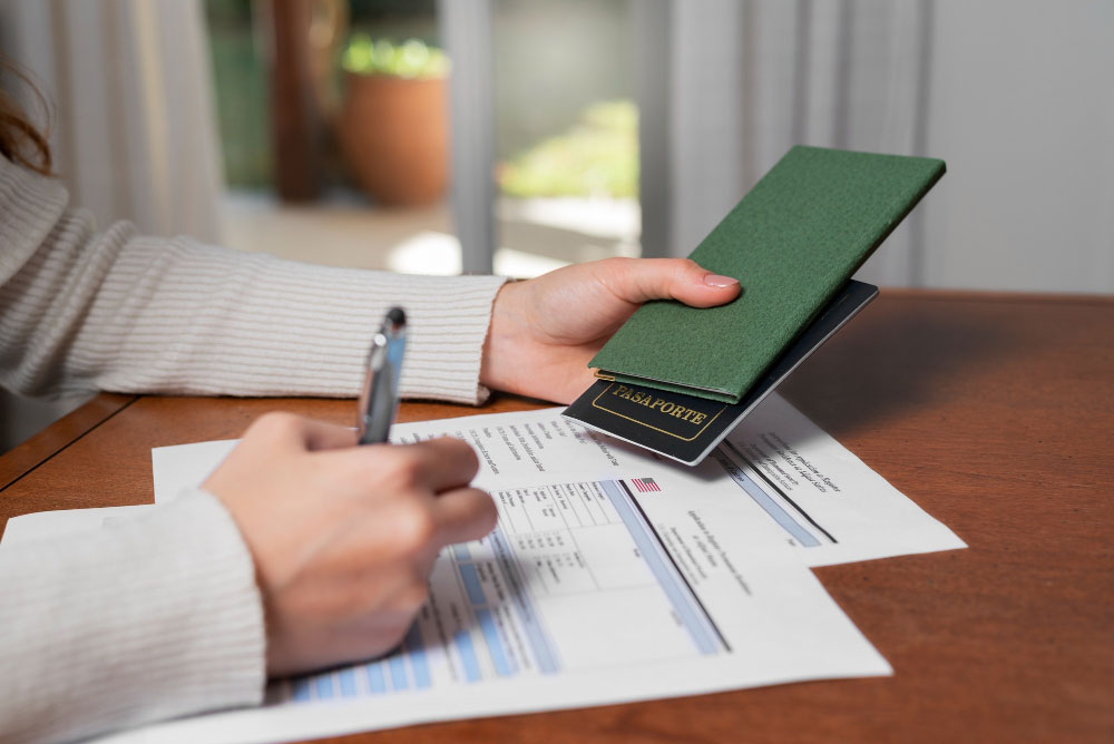 R1 Visa Holders